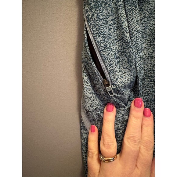 Lululemon Men's Athletic Shorts Size M Blue Speckled Lined Zip Pocket - Picture 4 of 9